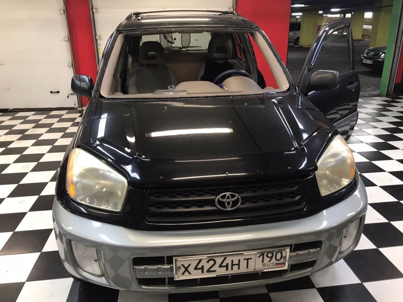 Замена лобового стекла Toyota Rav4