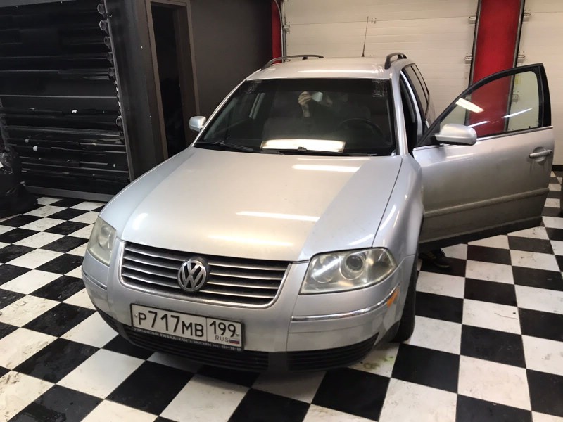 Замена лобового стекла Volkswagen Passat