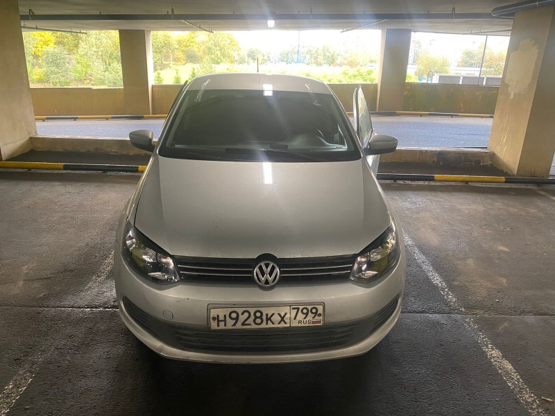 Замена лобового стекла Volkswagen Polo