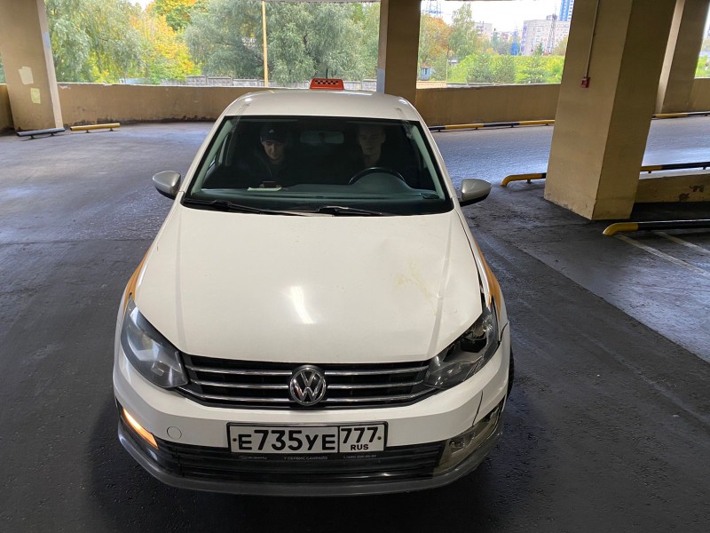Замена лобового стекла Volkswagen Polo