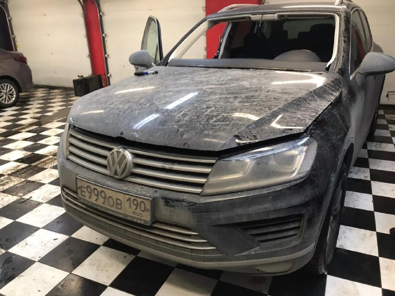 Замена лобового стекла Volkswagen Touareg