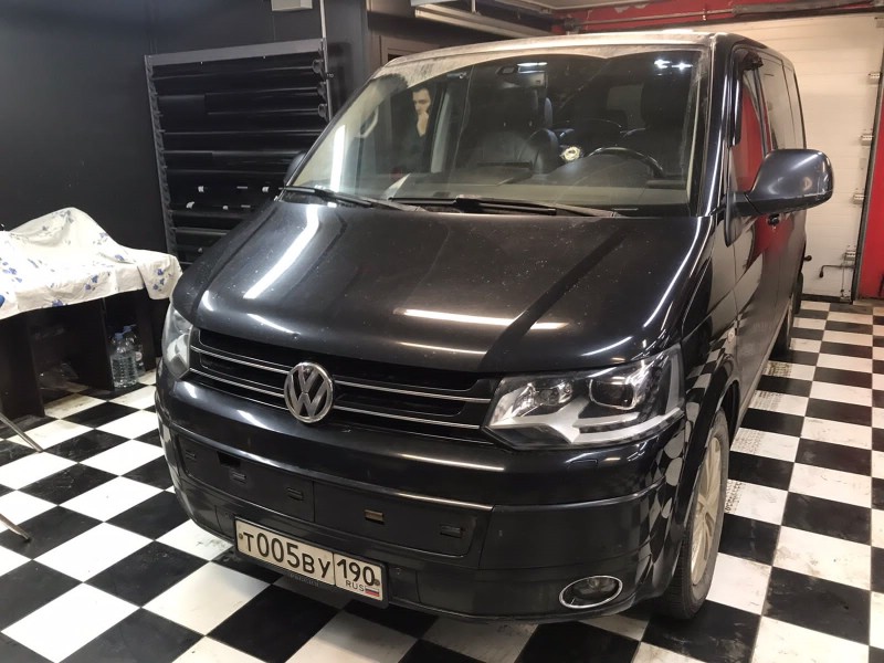 Замена лобового стекла Volkswagen Transporter T5