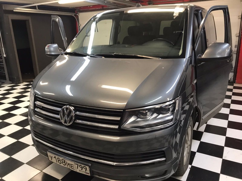 Замена лобового стекла Volkswagen Transporter T5