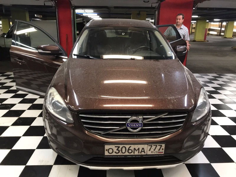 Замена лобового стекла Volvo XC60