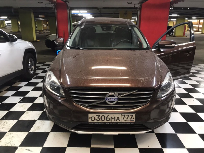 Замена лобового стекла Volvo XC60