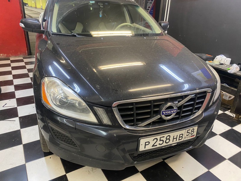 Замена лобового стекла Volvo XC60