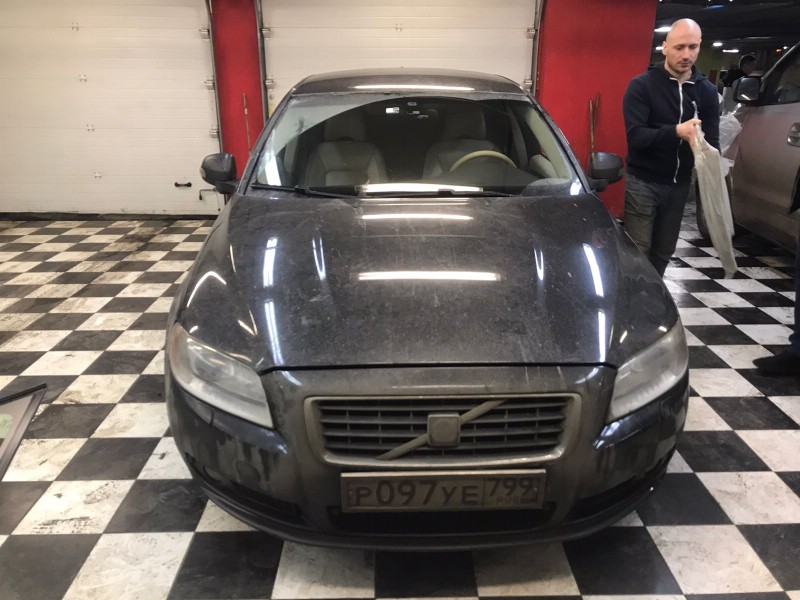 Замена лобового стекла Volvo XC70