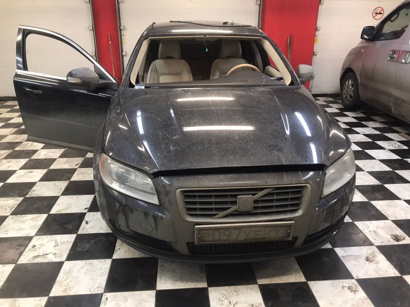Замена лобового стекла Volvo XC70