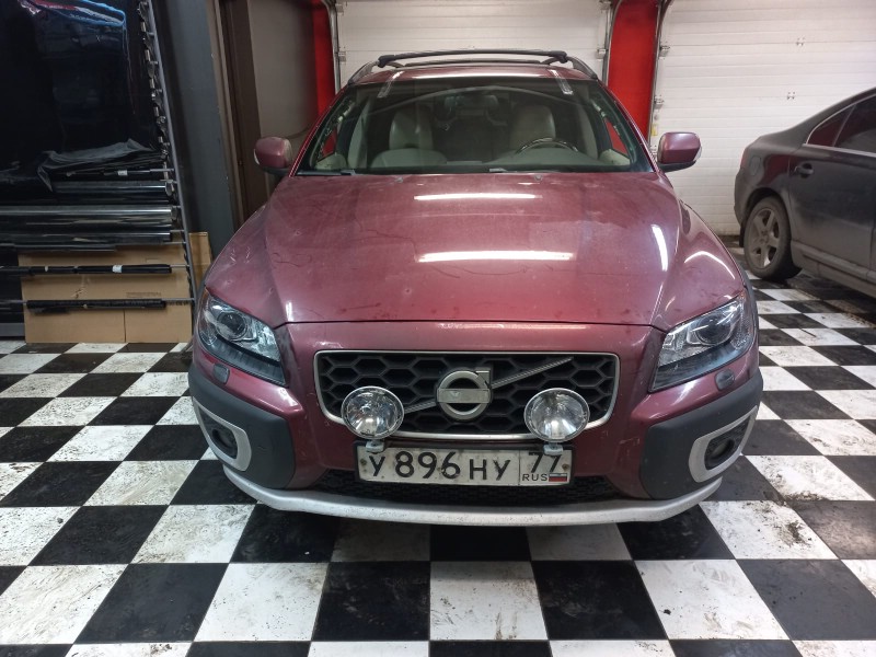 Замена лобового стекла Volvo XC70