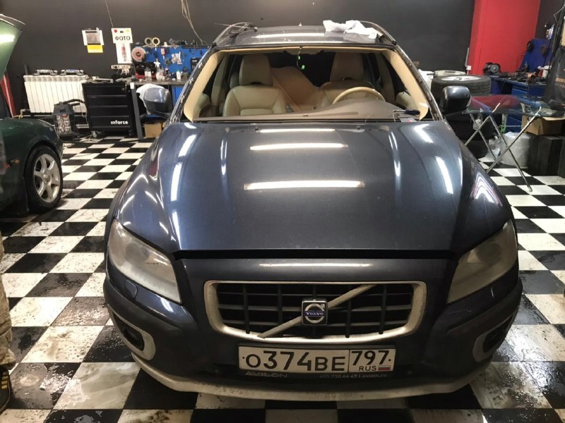 Замена лобового стекла Volvo XC70
