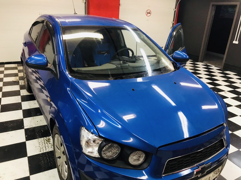 Замена лобового ветрового стекла Chevrolet Aveo (T300)
