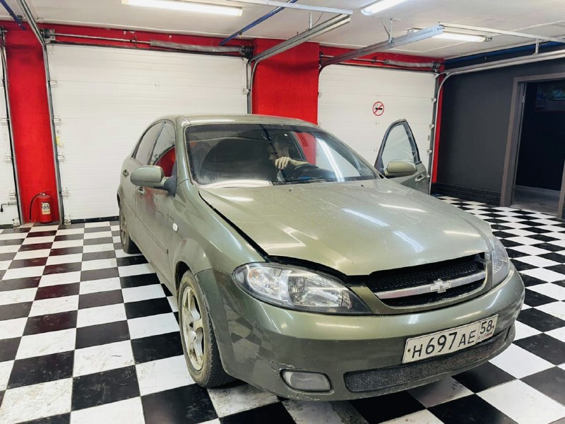 Замена лобового ветрового стекла Сhevrolet Lacetti