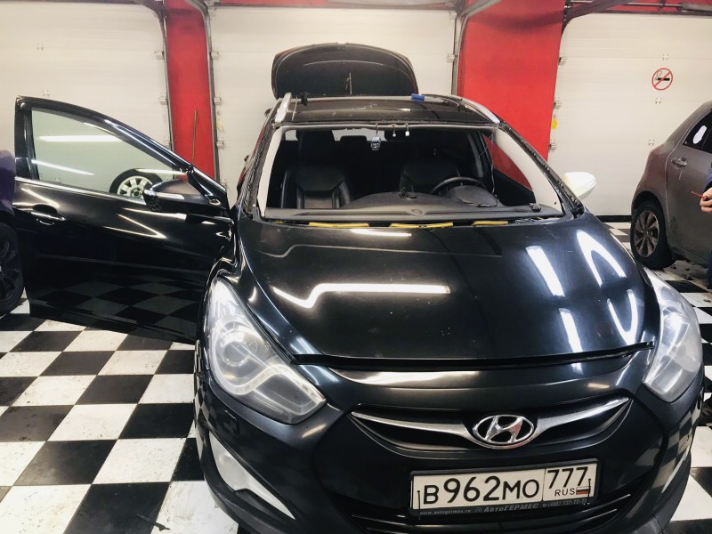 Замена лобового ветрового стекла Hyundai I40