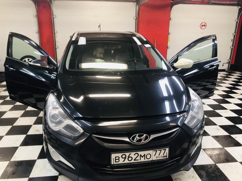 Замена лобового ветрового стекла Hyundai I40