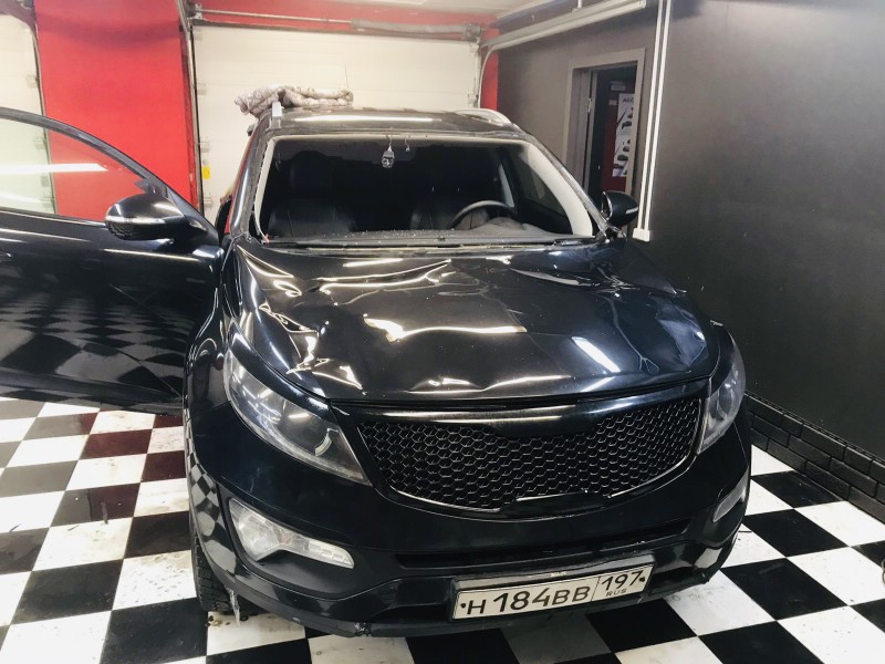 Замена лобового ветрового стекла Kia Sportage III