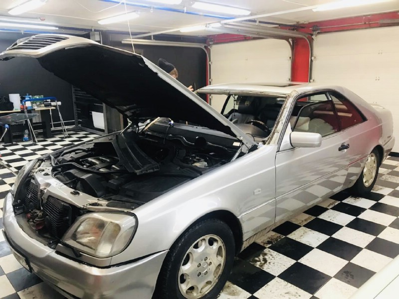 Замена лобового стекла Mercedes-Benz CL-Class W140