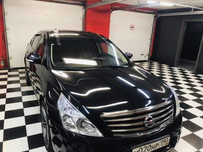 Замена лобового ветрового стекла Nissan Teana