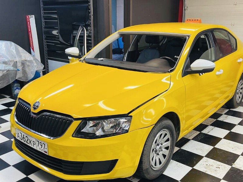Замена лобового ветрового стекла Skoda Octavia A7 5D