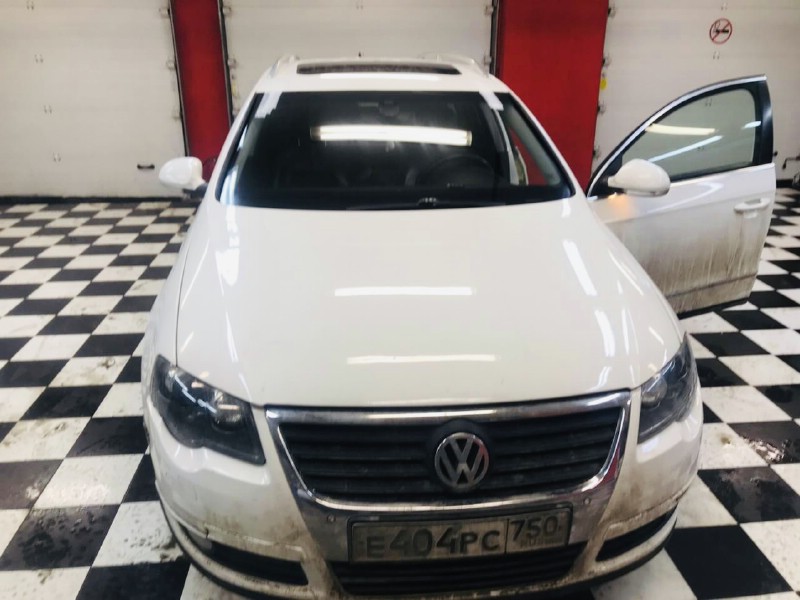 Замена лобового ветрового стекла Volkswagen Passat B6