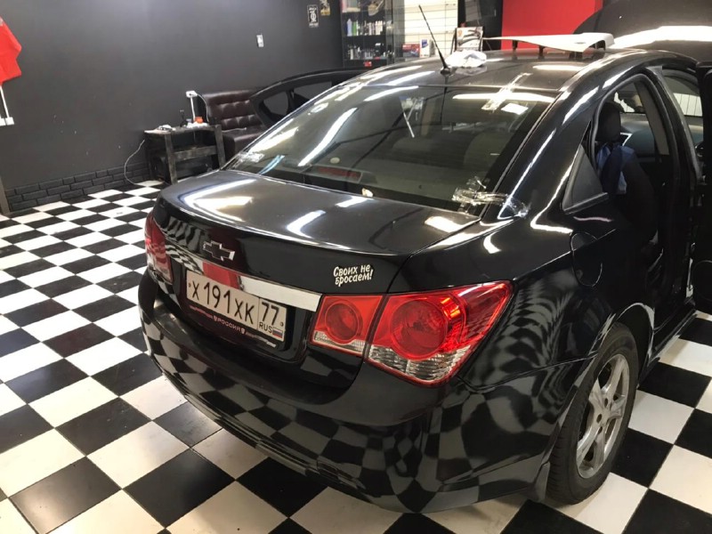 Замена заднего стекла Chevrolet Cruze Sedan