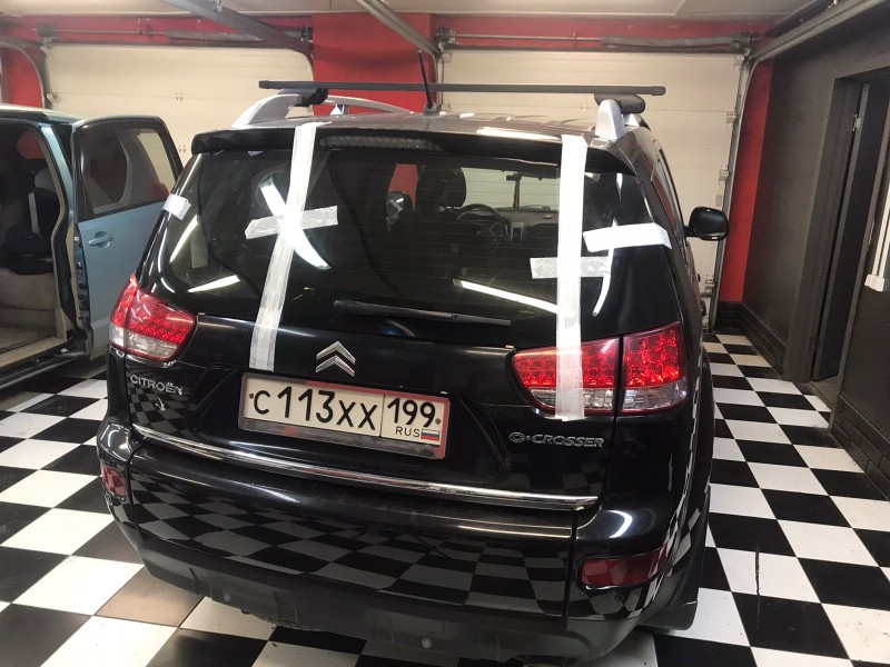 Замена заднего стекла Citroen c-crosser