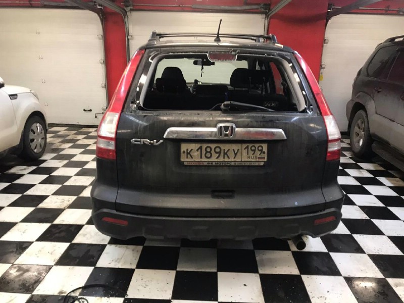 Замена заднего стекла Honda CR-V