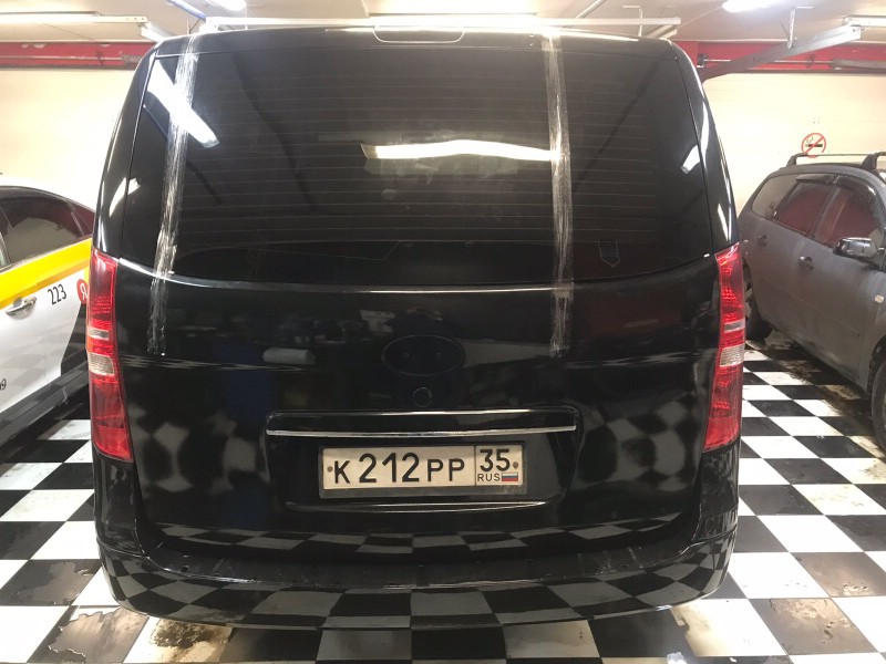 Замена заднего стекла Hyundai Starex