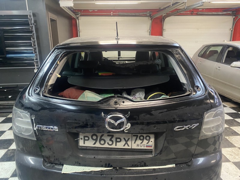 Замена заднего стекла Mazda cx-7