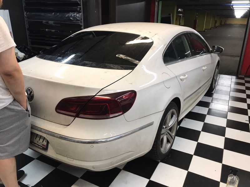 Замена заднего стекла Volkswagen Passat CC