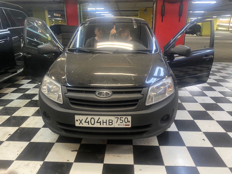 Замена лобового стекла Lada Granta