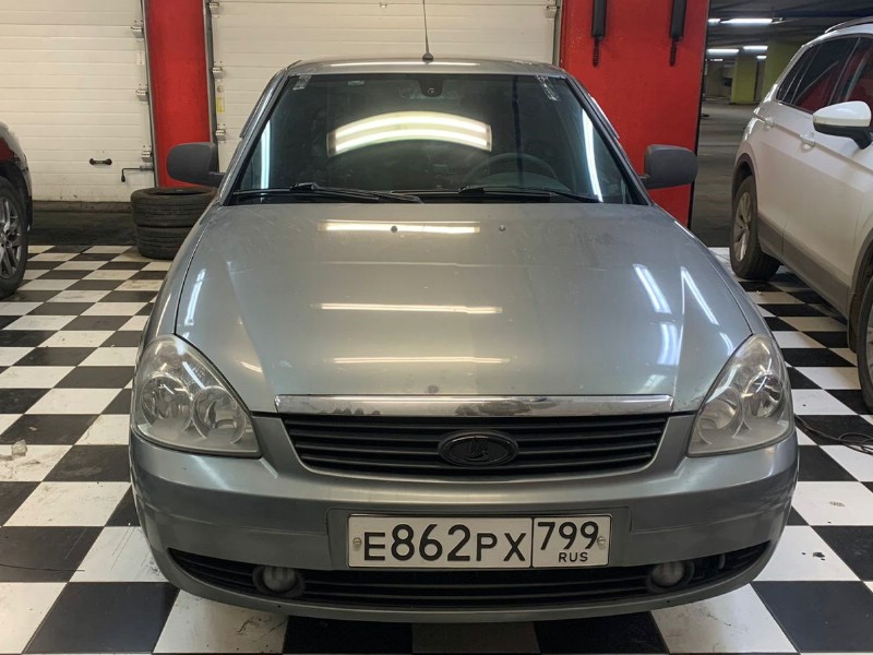 Замена лобового стекла Lada Priora