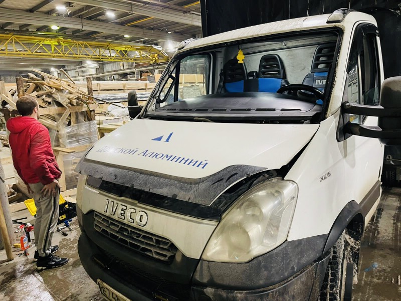 Замена лобового стекла Iveco Daily
