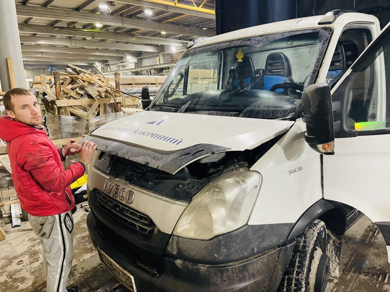 Замена лобового стекла Iveco Daily